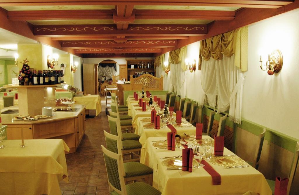 Dolasilla Park Hotel Vigo di Fassa Exterior photo